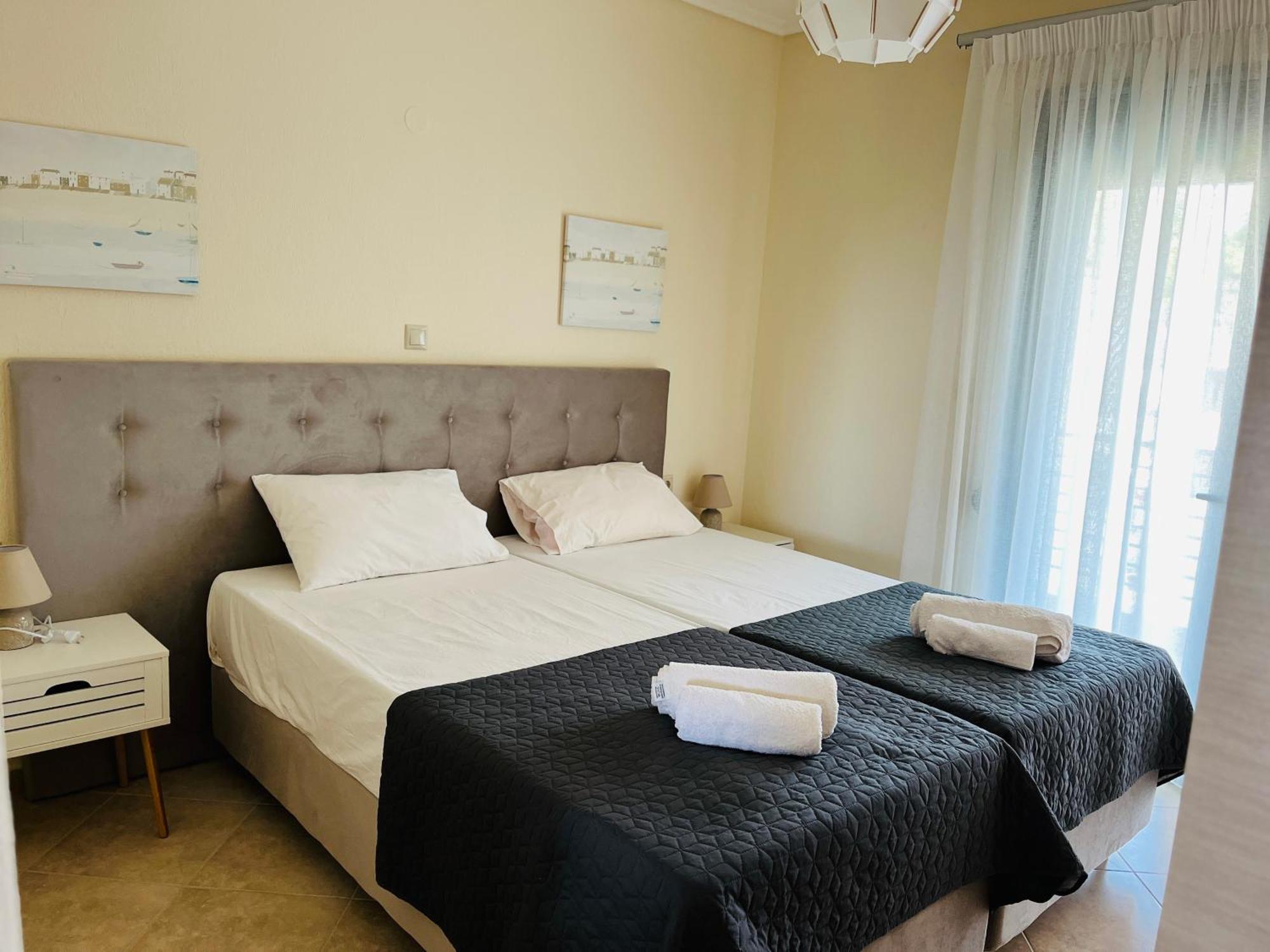 Allea Hotel And Apartments Τορώνη Εξωτερικό φωτογραφία