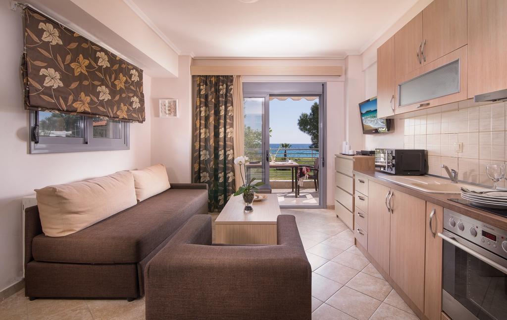 Allea Hotel And Apartments Τορώνη Εξωτερικό φωτογραφία