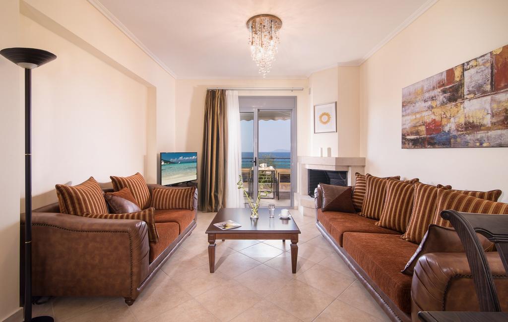Allea Hotel And Apartments Τορώνη Εξωτερικό φωτογραφία